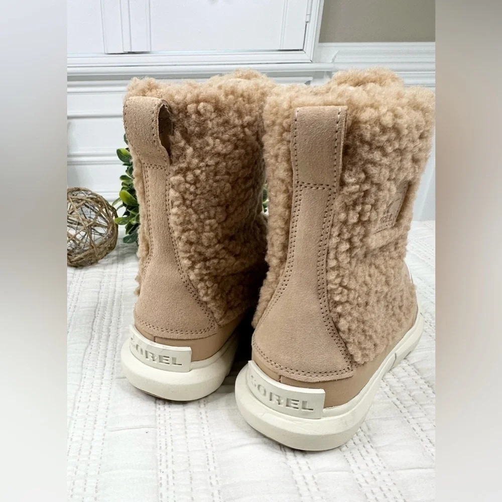 Sorel women’s explorer